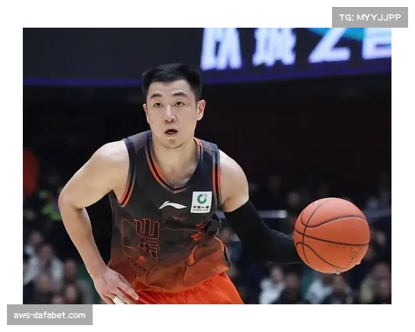 大外援克里斯伤愈复出 篮下护筐效率能否挽救山东低迷防线